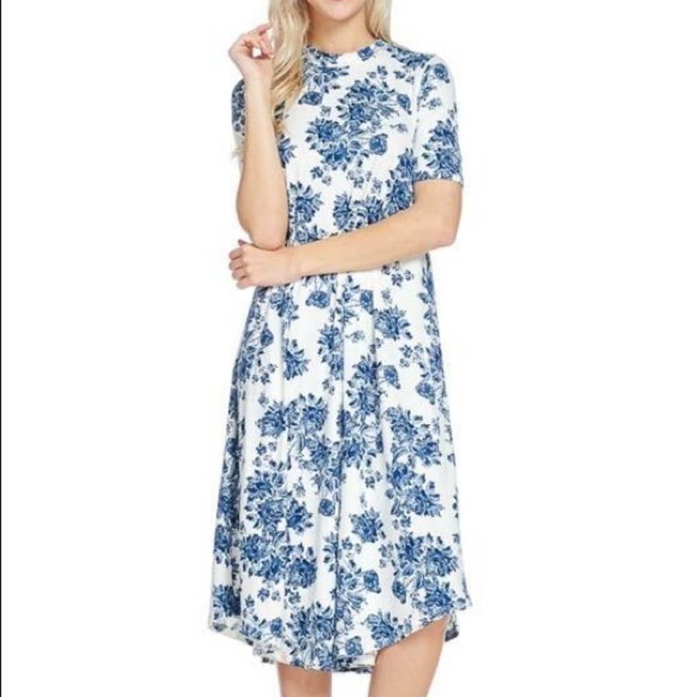 Blue & white high neck floral midi dress!